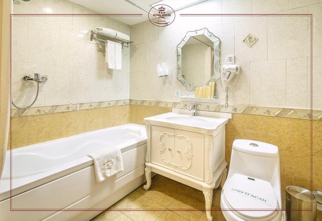 Royal House Hotel Ulaanbaatar Ngoại thất bức ảnh