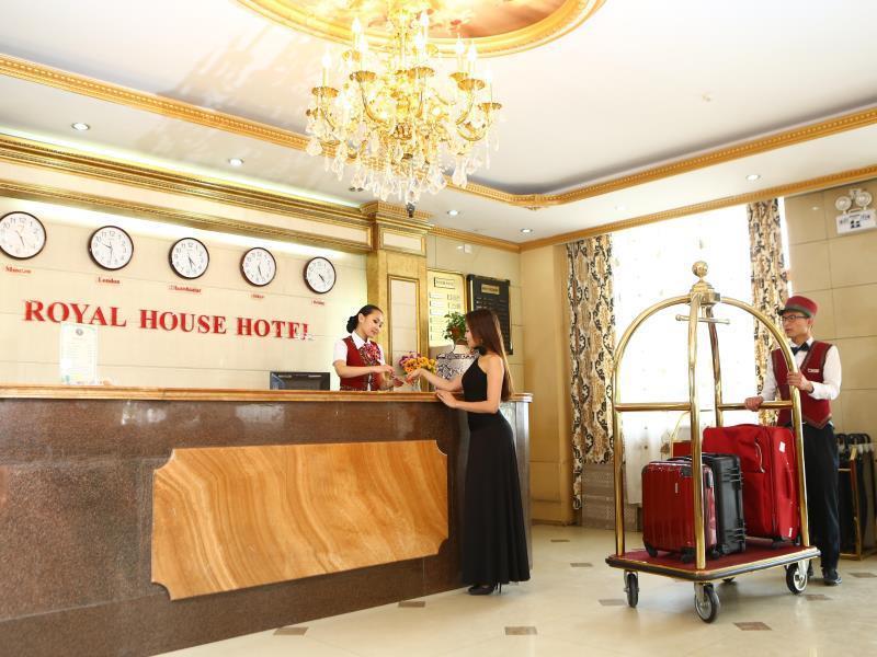 Royal House Hotel Ulaanbaatar Ngoại thất bức ảnh