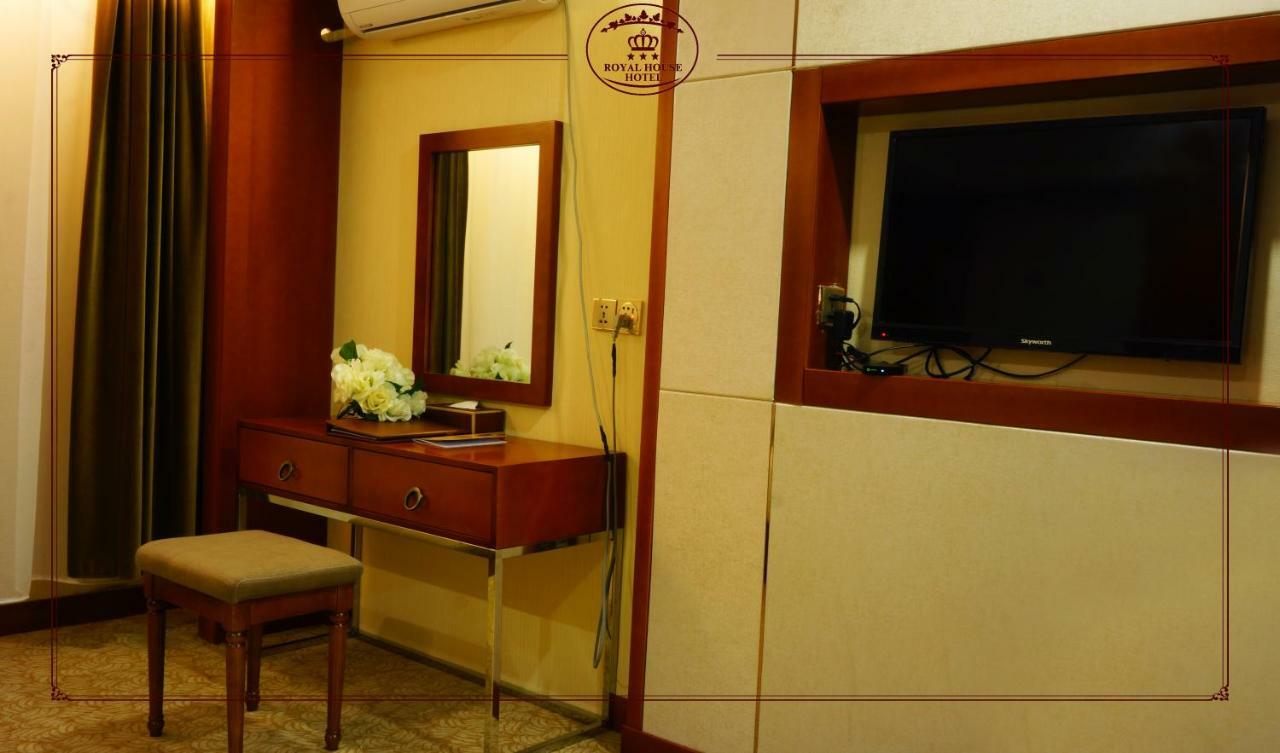Royal House Hotel Ulaanbaatar Ngoại thất bức ảnh
