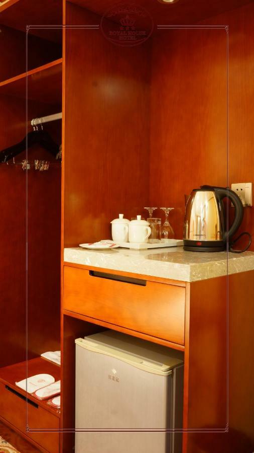 Royal House Hotel Ulaanbaatar Ngoại thất bức ảnh